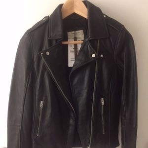 *NEW* WITH TAGS*Zara leather jacket - $200